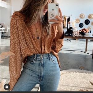 12th tribe gold rush leopard top